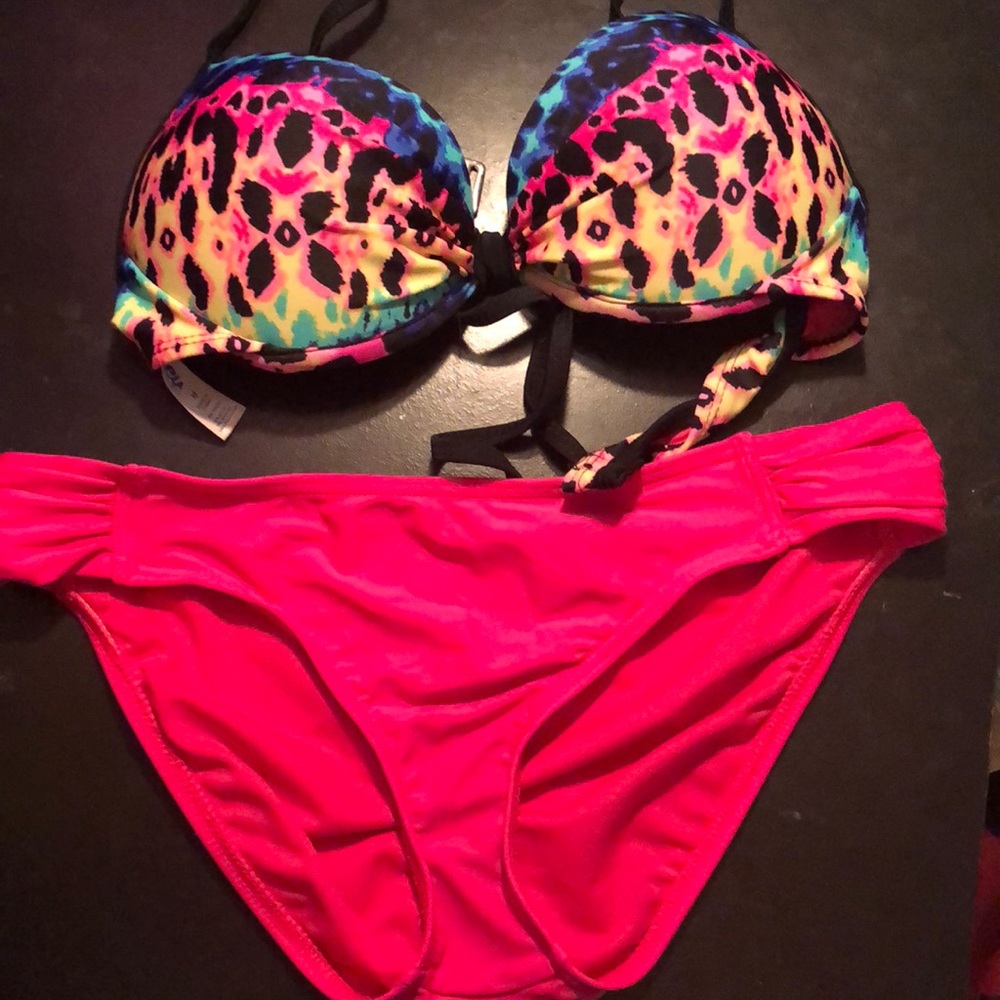 Bathing suit